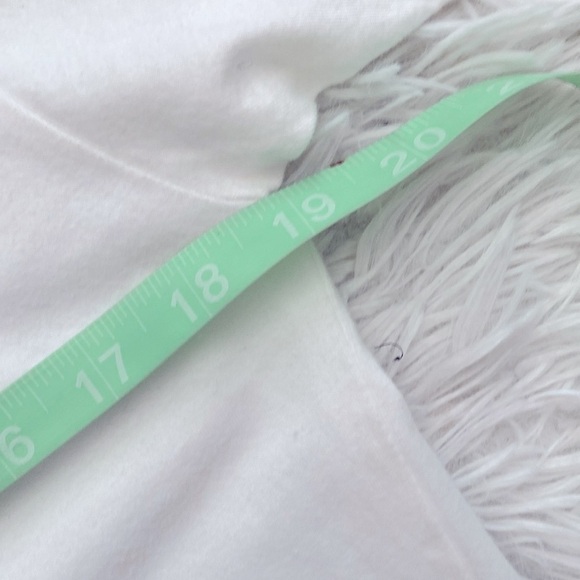 White Short Sleeve Tees - Picture 5 of 7